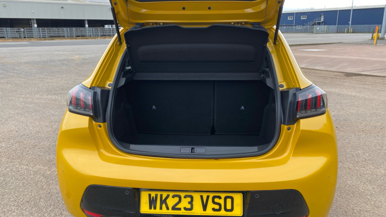 Peugeot 208 1.2 PureTech 100 Allure Premium + 5dr Petrol Hatchback